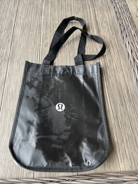 Lululemon Shopping Lunch Bag Reusable Tote Travel Black Large